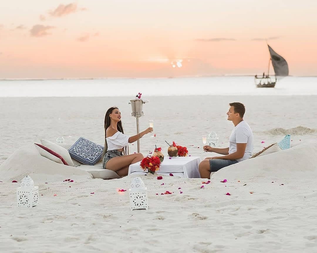 A private moment by the water