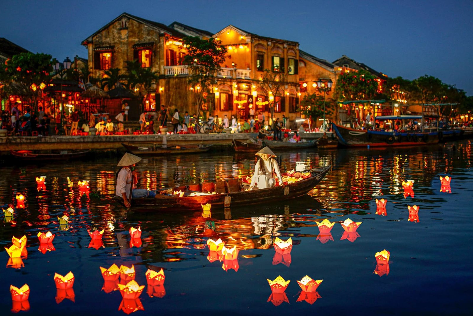 Evening lantern festival along the riverside