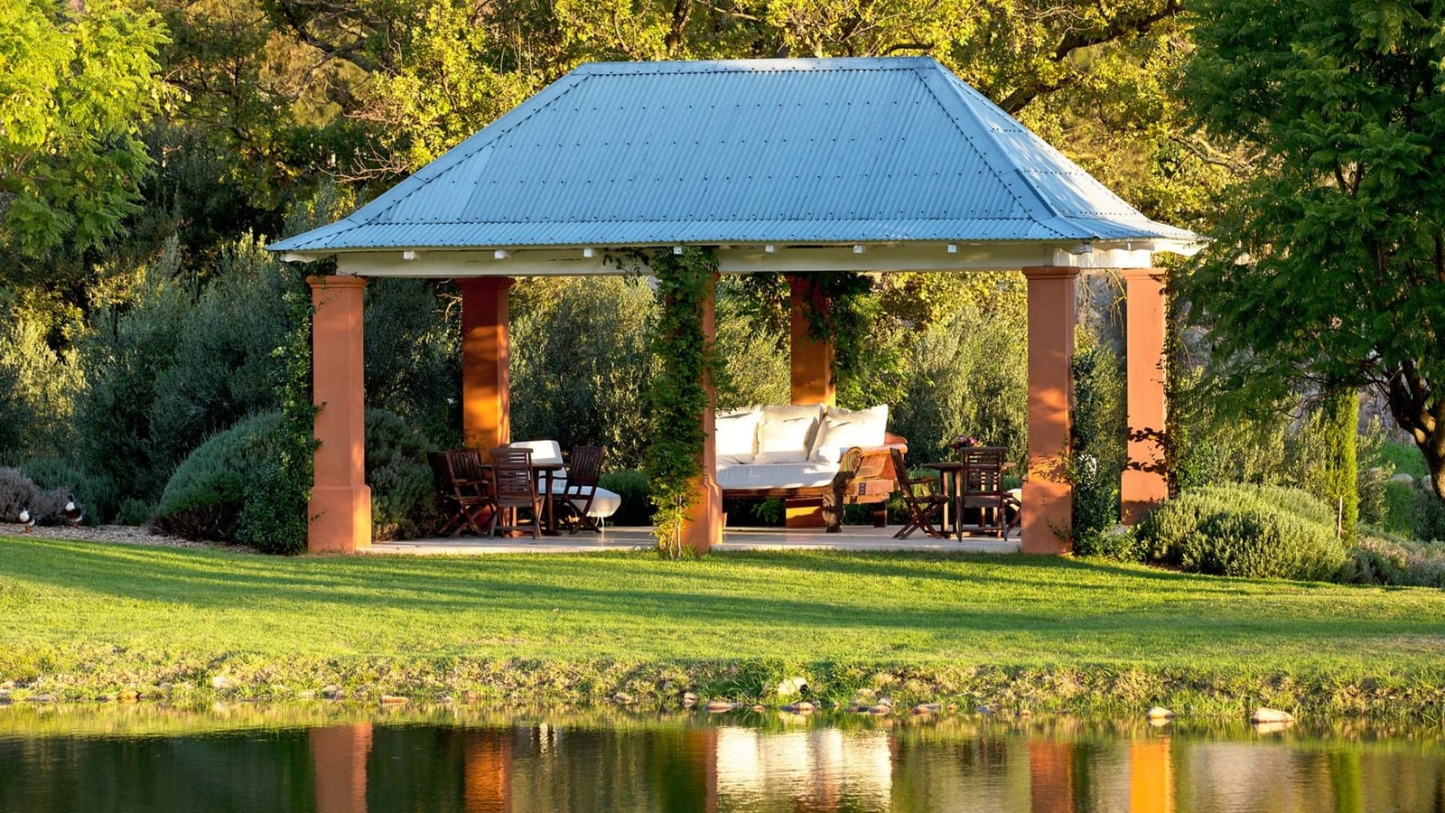 La Residence or Leeu Estates