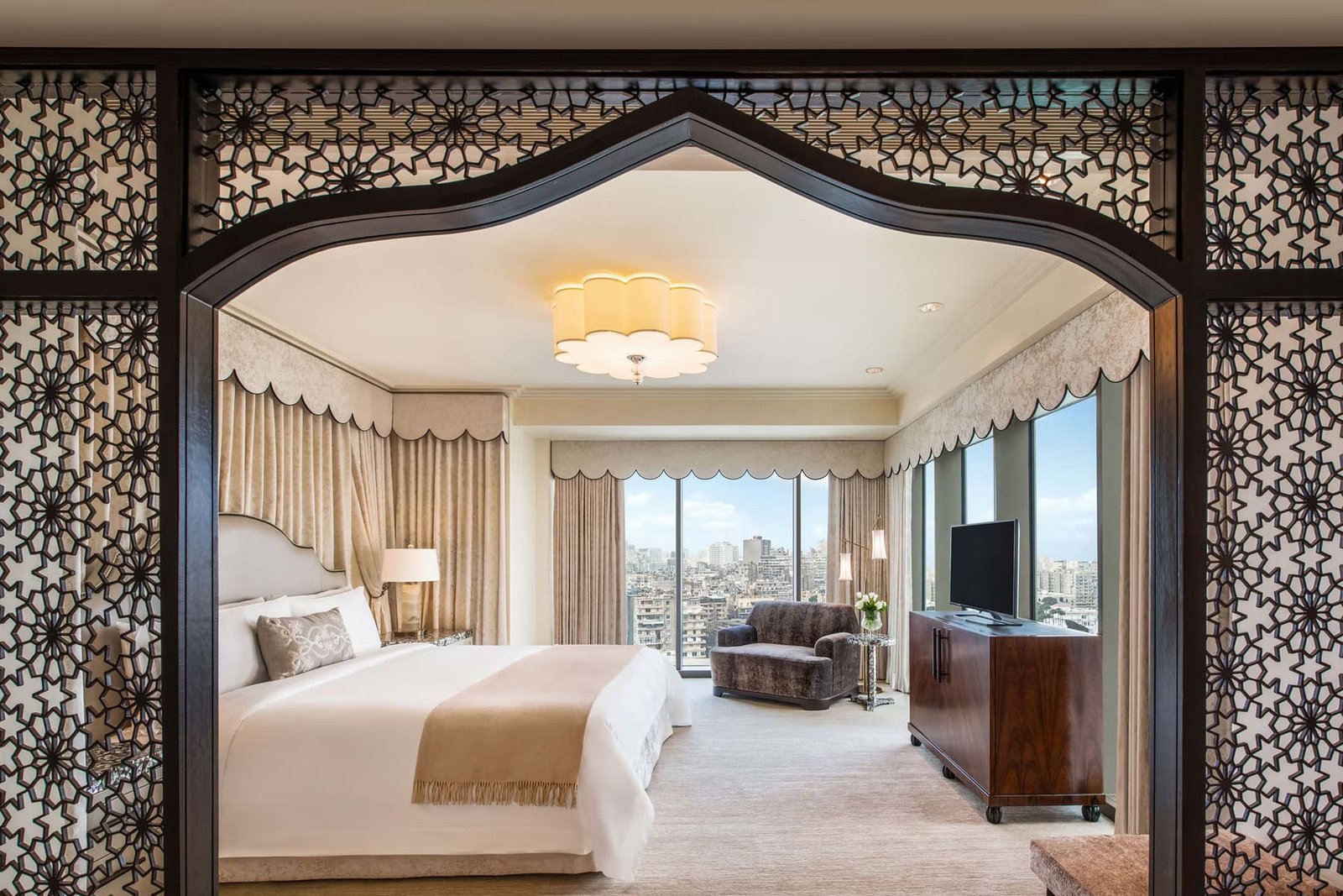 The St. Regis Cairo or Four Seasons Cairo at Nile Plaza